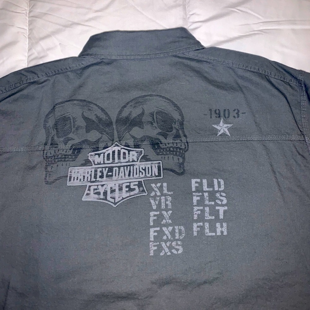 Mens 2XL Harley-Davidson Shirt